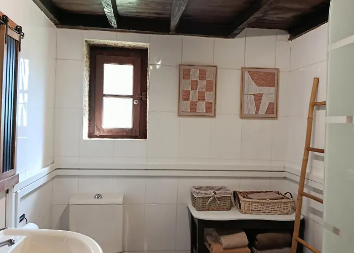 Casa Da Vinha * Castelo Novo